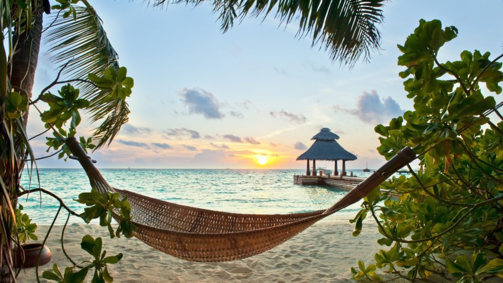 tropics_beach_sand_hammock_holiday_palm_96442_3840x2160